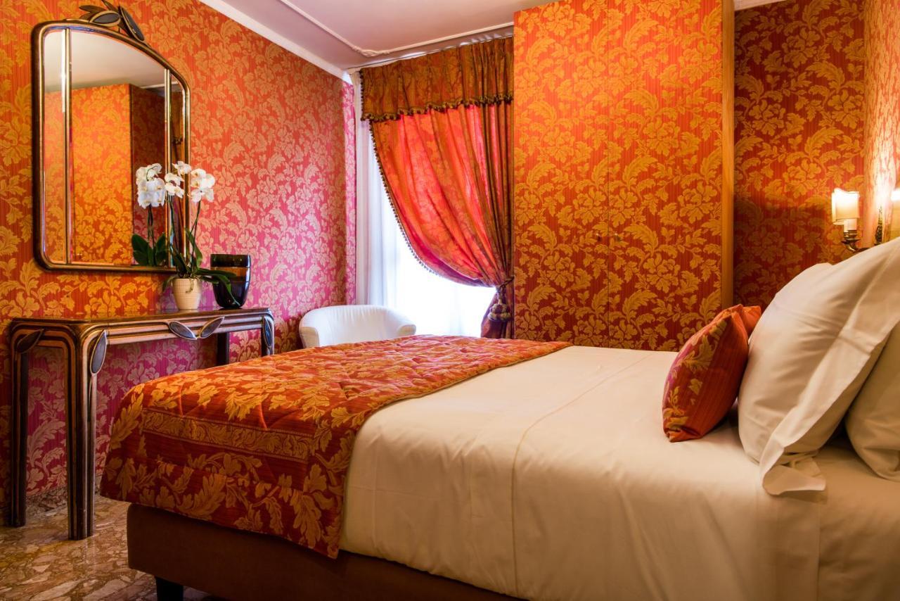 Hotel Santo Stefano Венеция Екстериор снимка