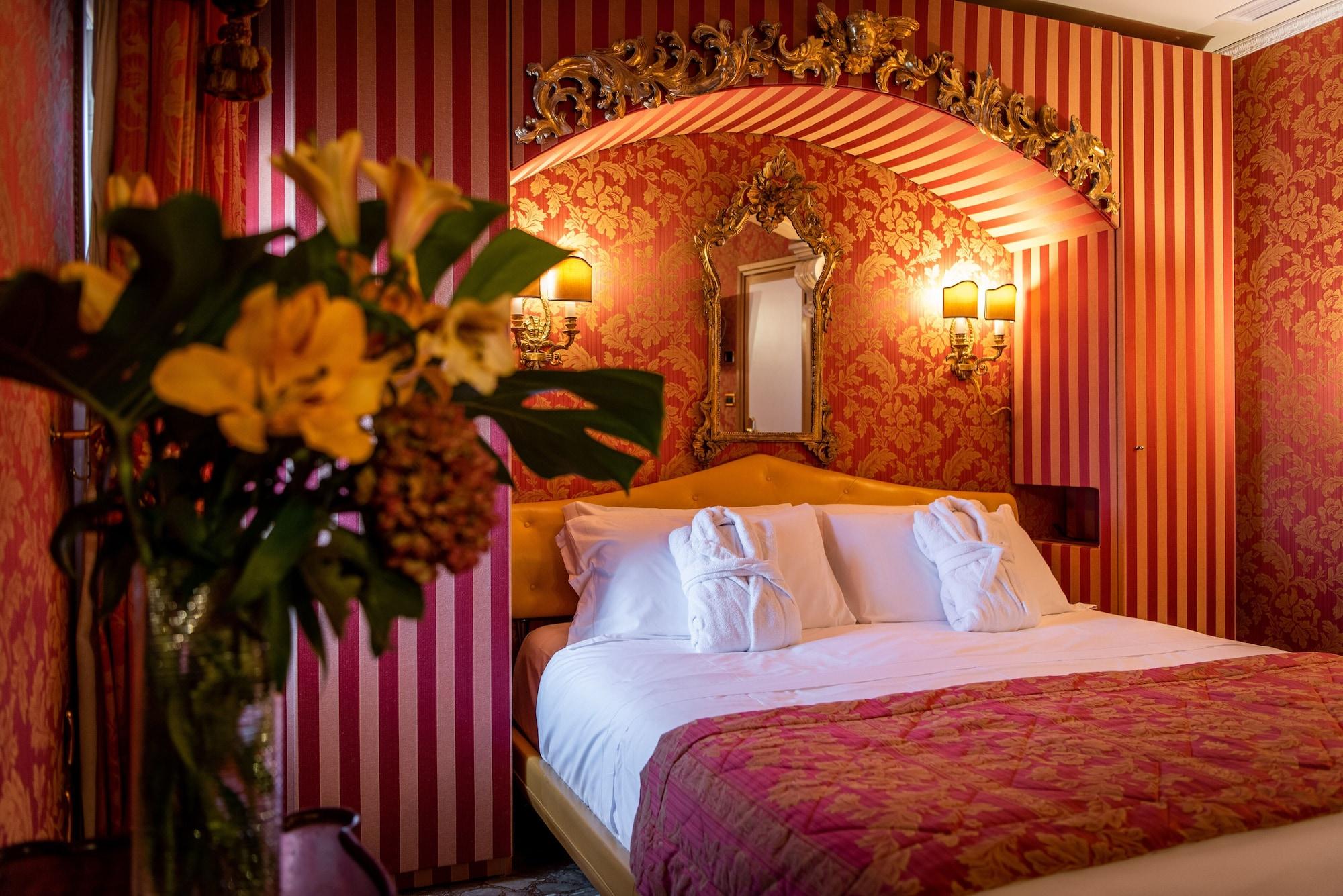 Hotel Santo Stefano Венеция Екстериор снимка