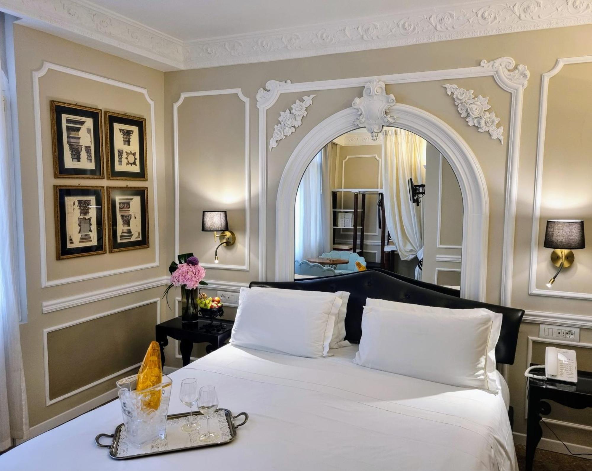 Hotel Santo Stefano Венеция Екстериор снимка