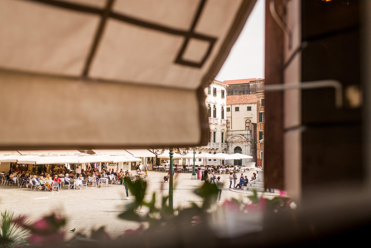 Hotel Santo Stefano Венеция Екстериор снимка